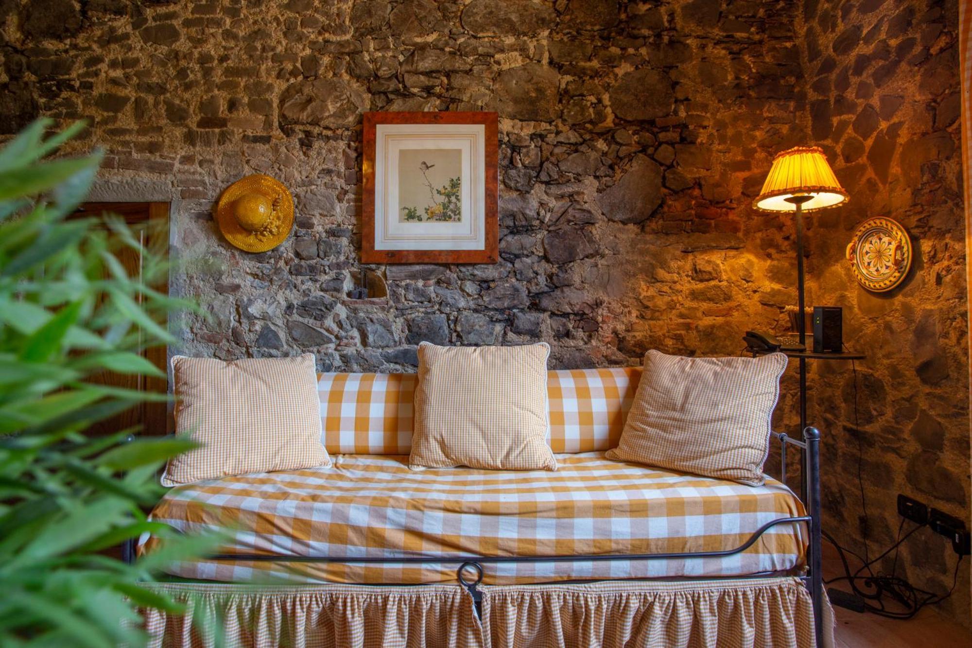 Hotel Relais Colline San Biagio Bacchereto Exterior foto